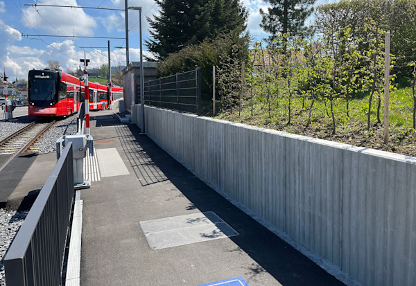 Nous livrons des plaques angulaires GRANDE pour la rénovation de l'arrêt Bendlehn Speicher.