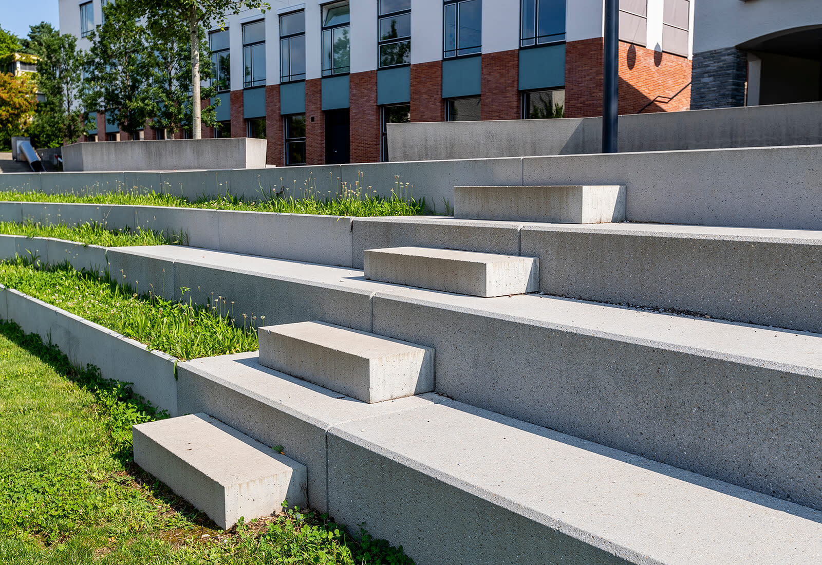 Cuves de rétention multifonctionnelles : exploiter l’eau de pluie et éviter les inondations