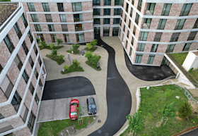 MÜLLER-STEINAG ELEMENT AG a fabriqué et livré des éléments de façade ainsi que des éléments de socle et de parapet pour l’ElisabethenPark.
