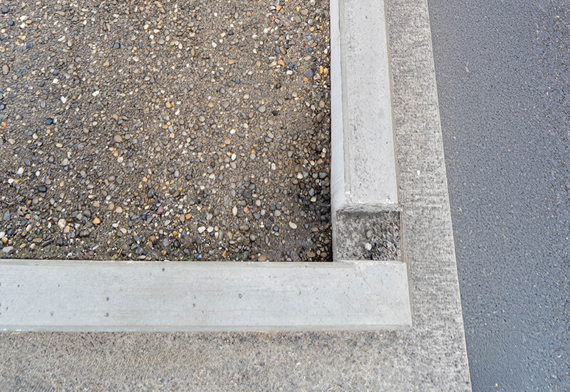 Éléments de cadre en béton pour plates-bandes surélevées