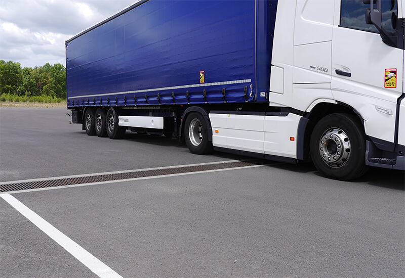 Caniveaux de drainage praticables