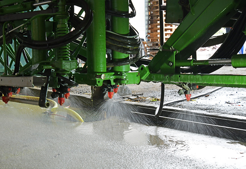 Landwirtschaftliches Waschwasser mit Aktivkohle sauber halten