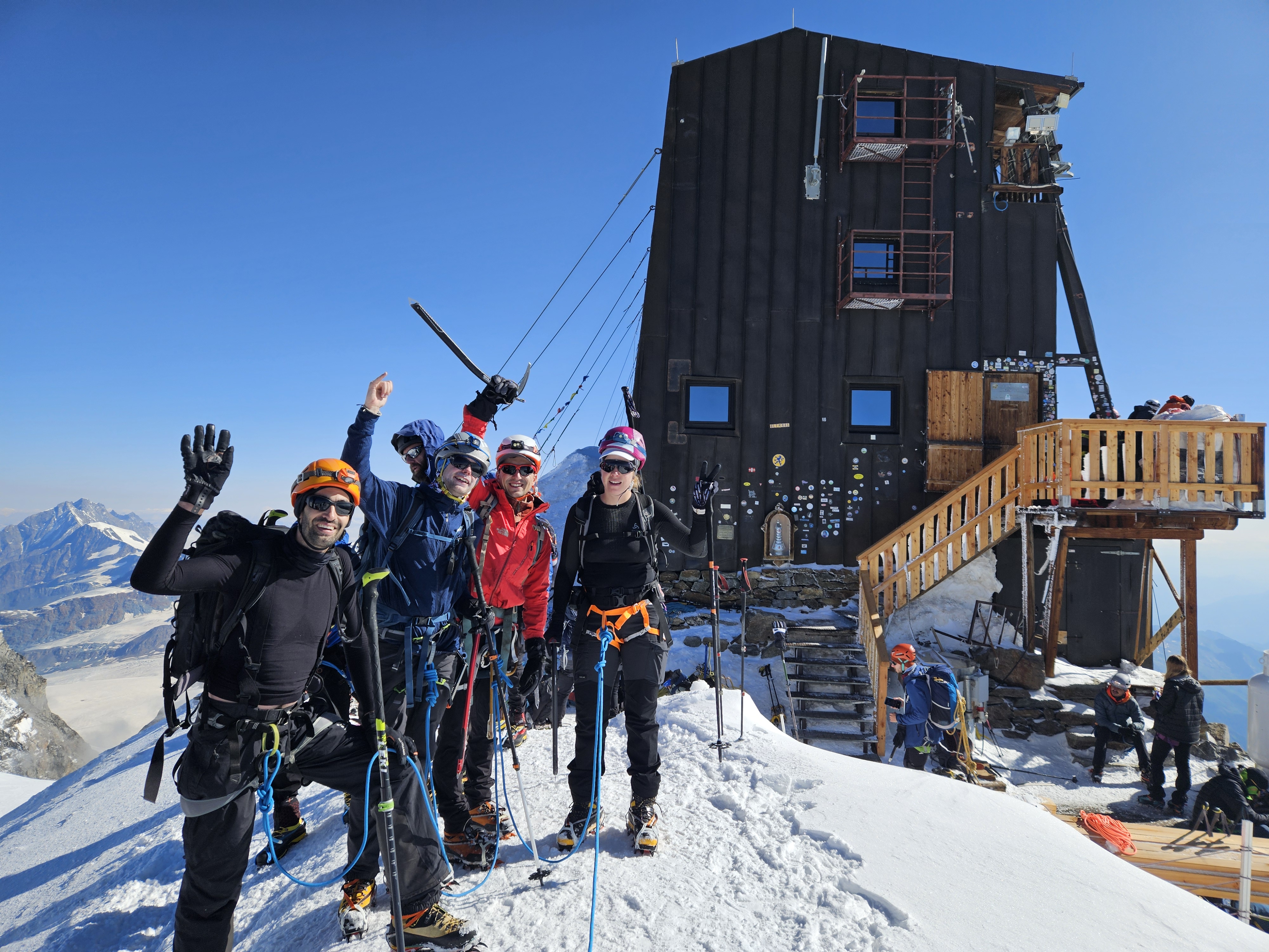 Capanna Margherita 4554 m - Punta Gnifetti (M. Rosa)