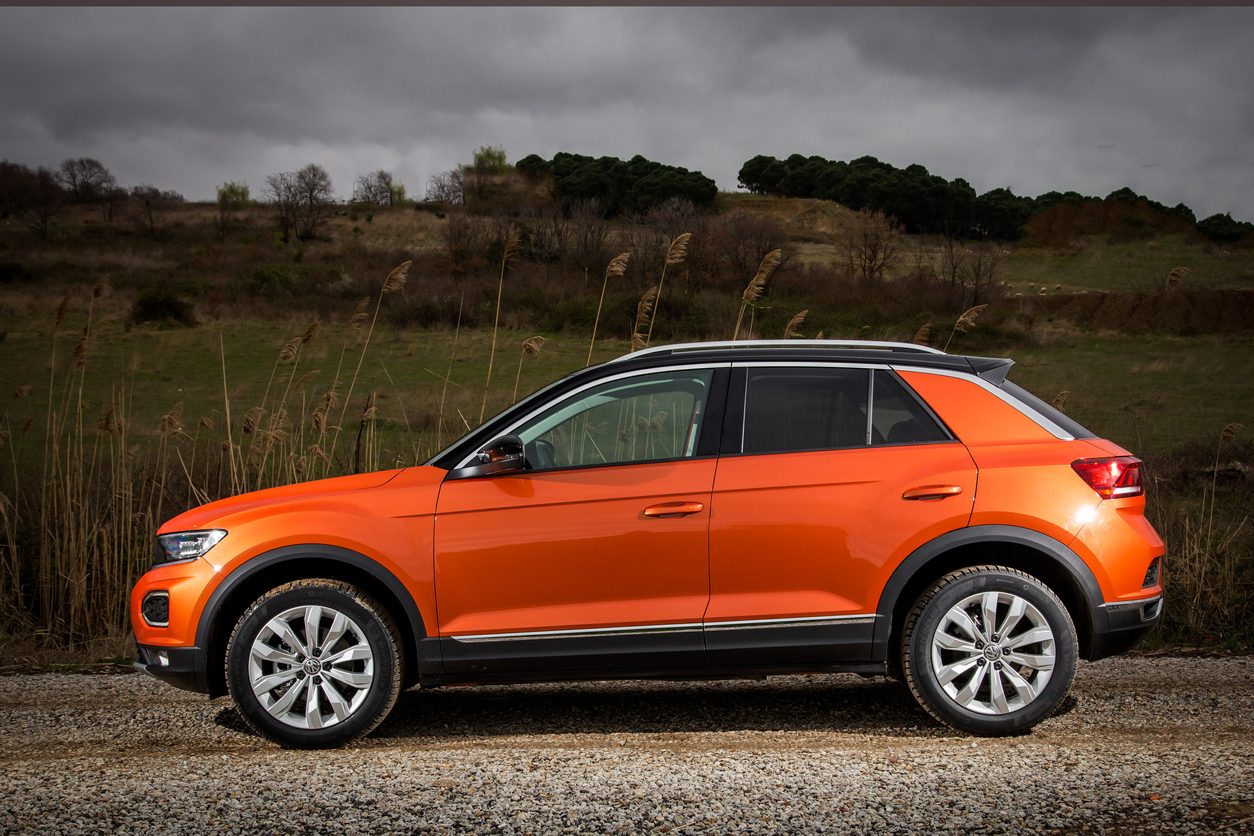 Volkswagen T-Roc (2024) mpg, costs & reliability