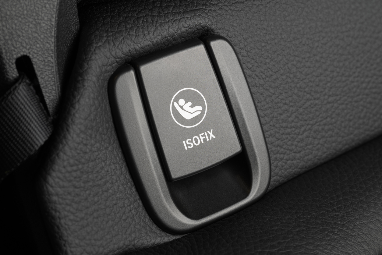 Cars that have 3 isofix outlet points