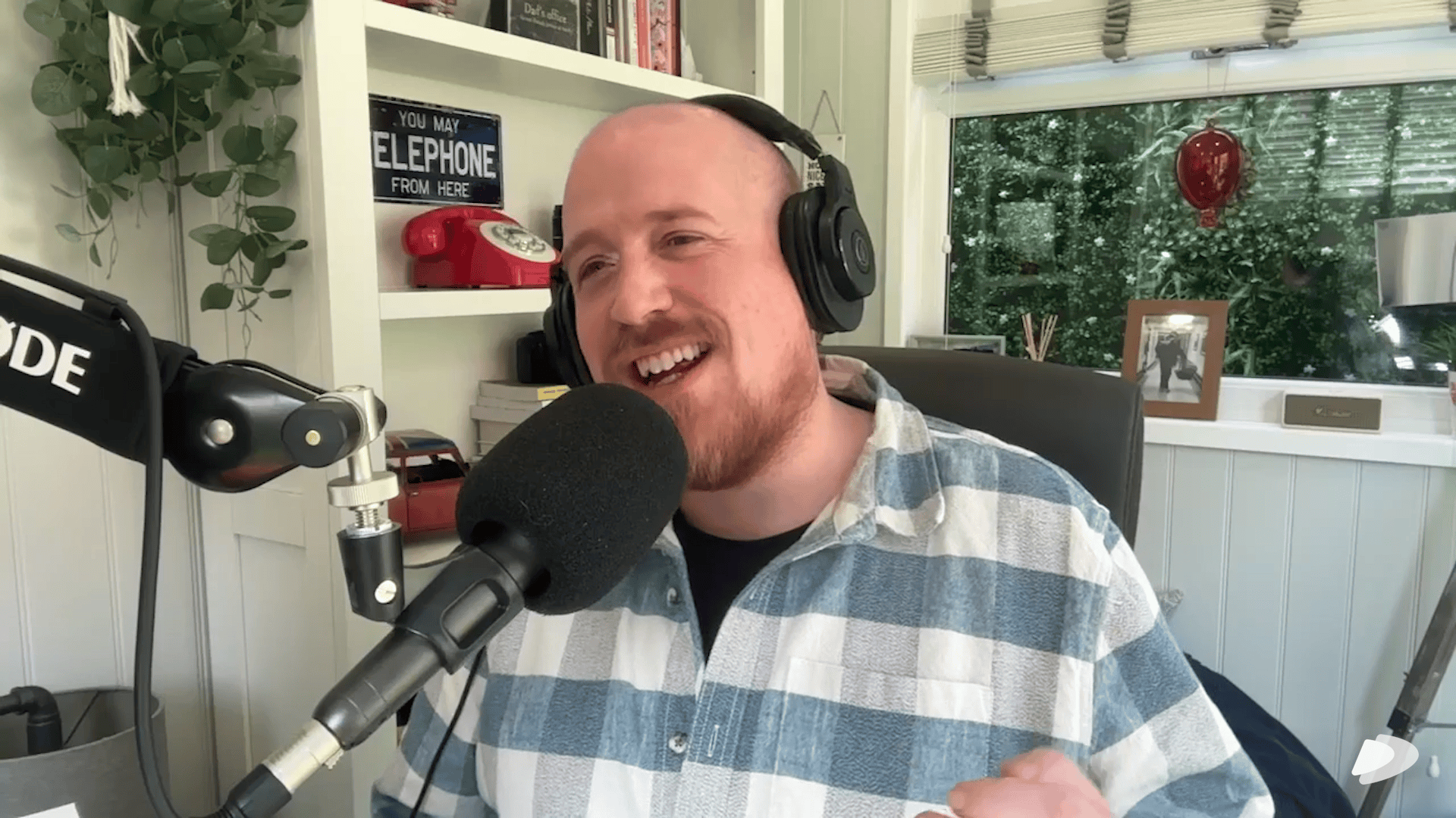 From Cashier at Wickes to Brand Growth Manager with Tom Boston Thumbnail