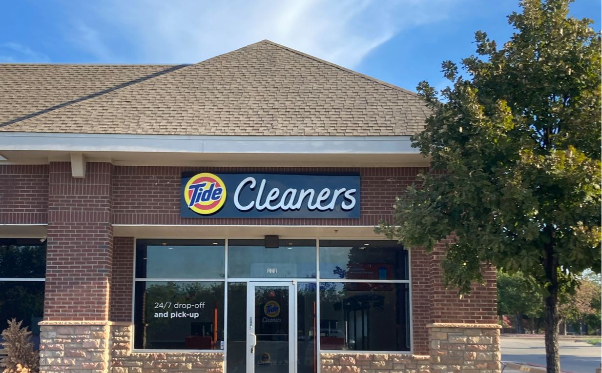 The front of Tide Cleaners Flower Mound