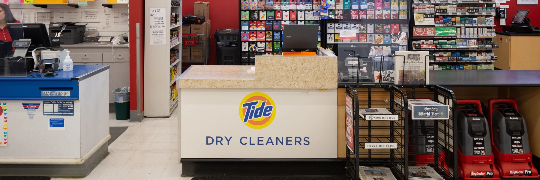 The front of Tide Cleaners Fort Street