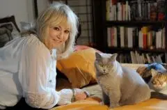 .Santevet__-_Mylene_Demongeot_et_les_animaux_4_-_DR_s