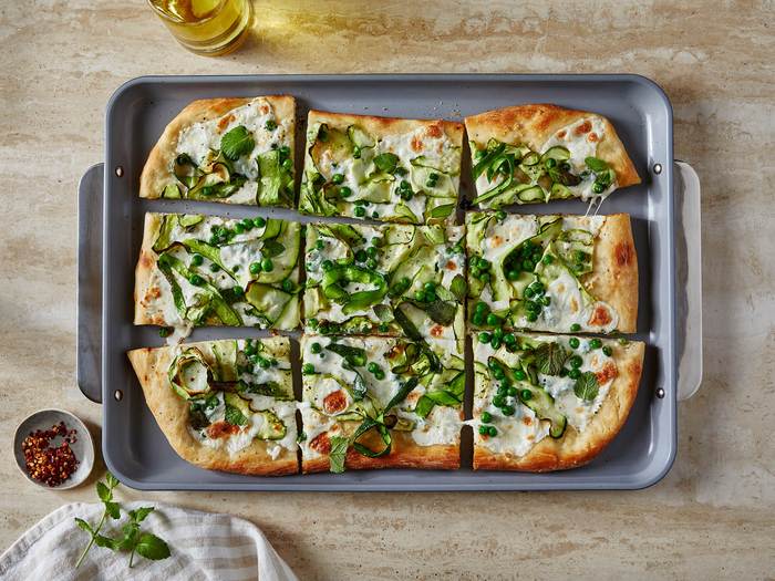 Cream: Large Baking Sheet, Non-Toxic Coating, Non-Stick Ceramic