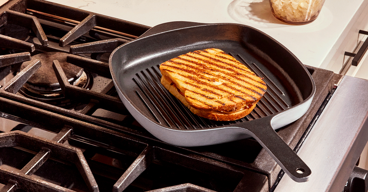Enameled Cast Iron Grill Pan - 10.5" | Caraway | Caraway