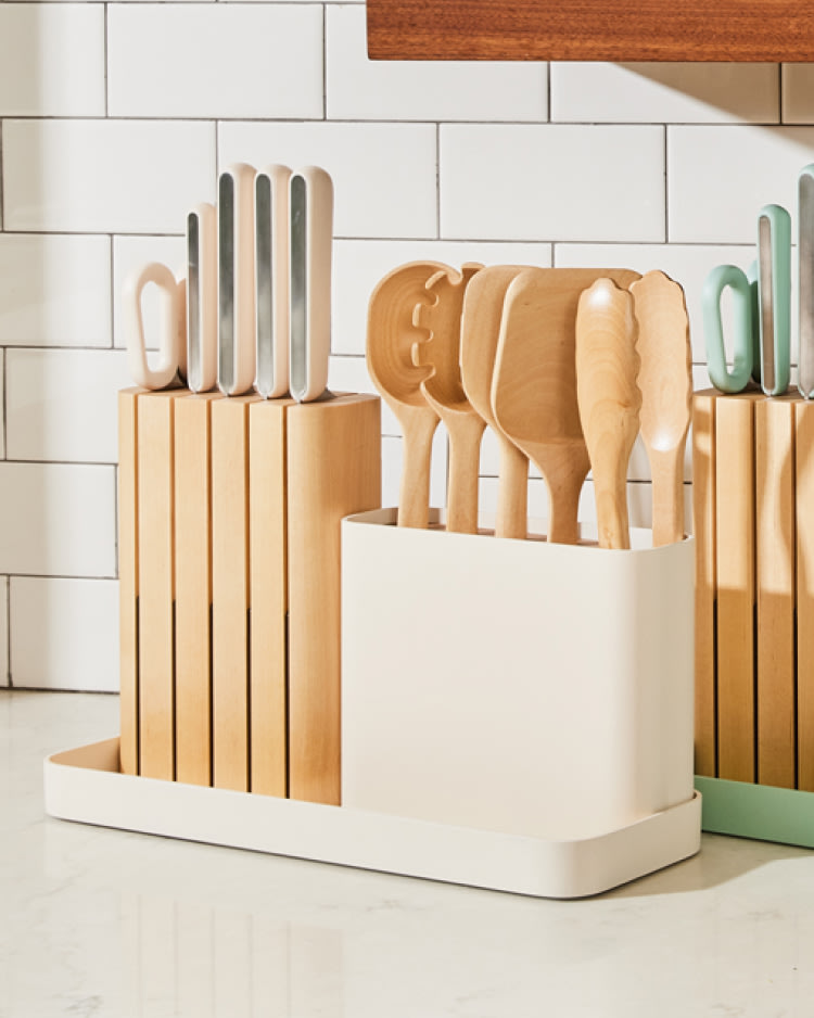Non-stick Wooden Kitchen Utensil Set - Safe And Easy To Clean