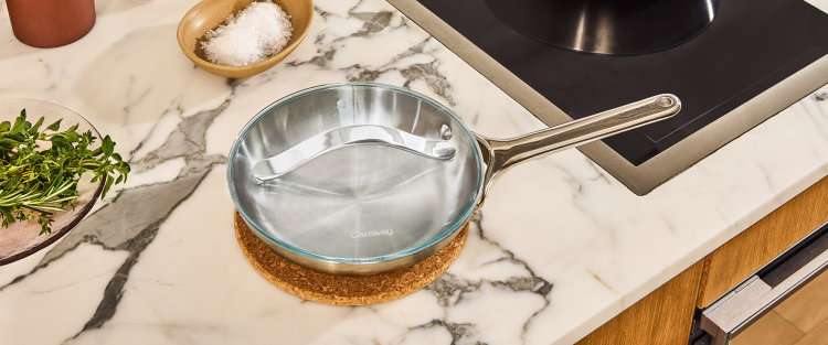 CareCleaning - Glass Lid - Lifestyle Stainless Pan