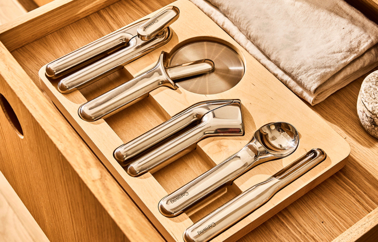 Kitchen Gadget Set - Lifestyle in Storage