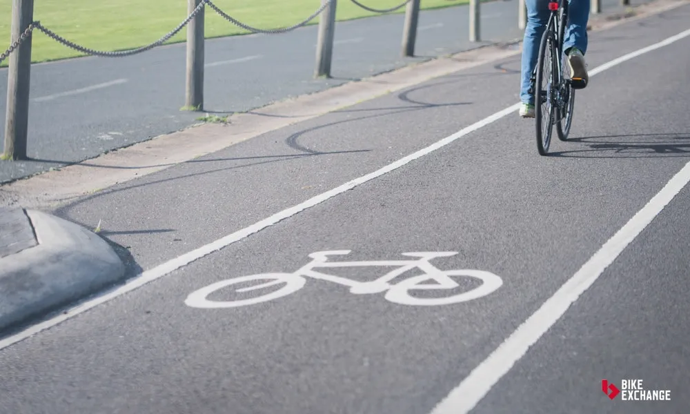 fullpage_bike-lane-riding-austra.webp