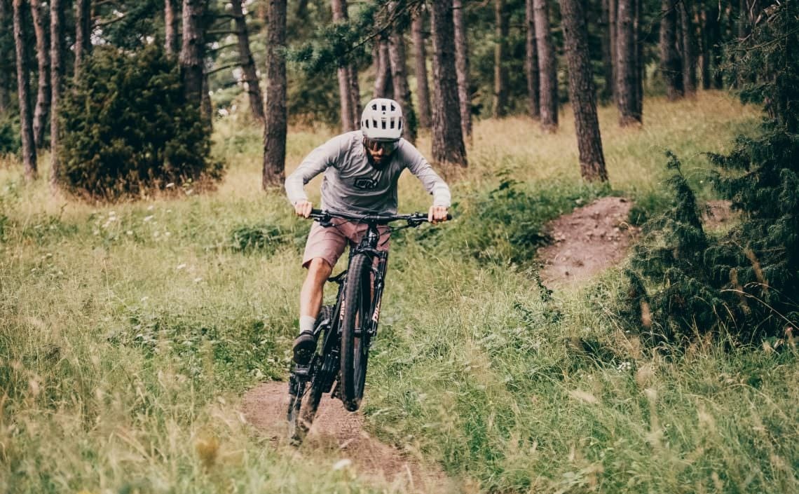 R-Raymon_AirRay-12.0_2022_E-MTB.jpg
