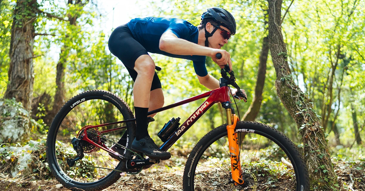 Image_Hero Banner_Category Cross Country_Lee Cougan.webp