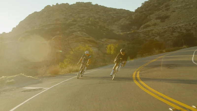 road-vs-gravel-bike-cycling
