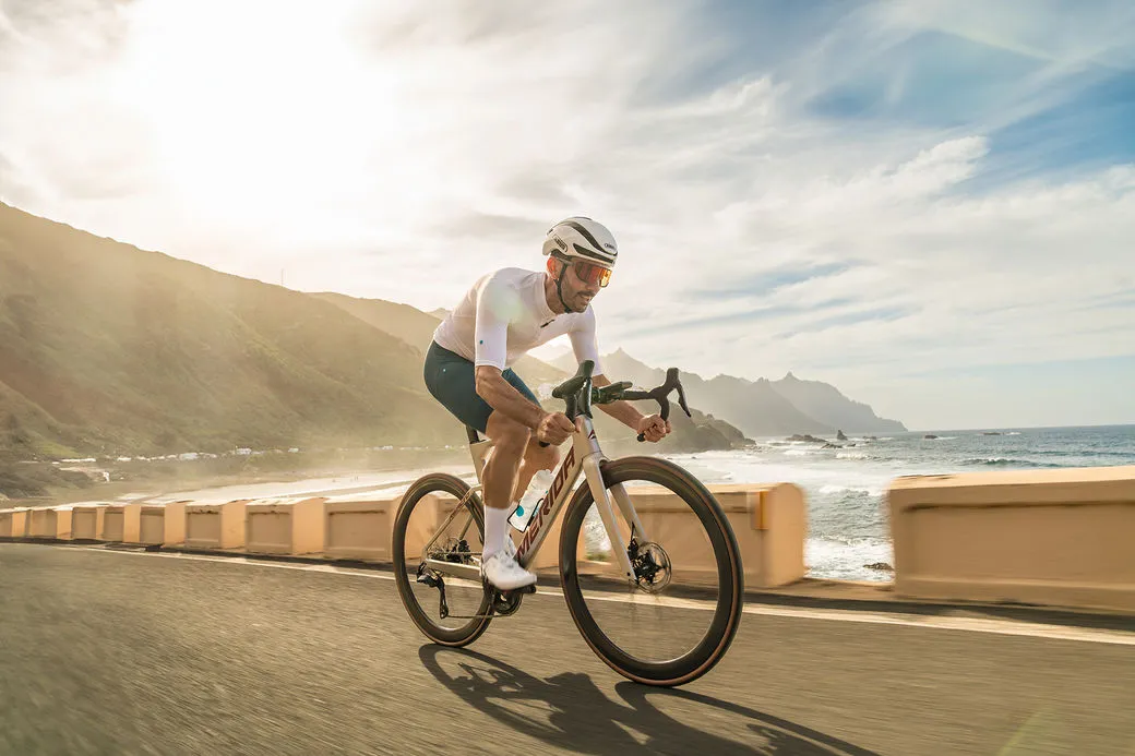 24-merida-road-bikes-reacto.webp