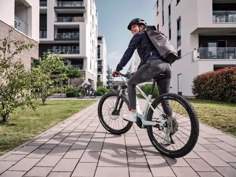 jobradlerin-mountainbike-urban-lacht.jpg
