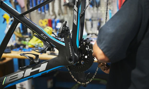 servicing-used-bike