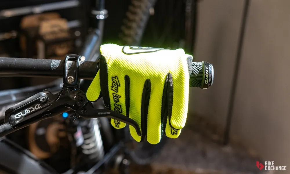 Image Gloves