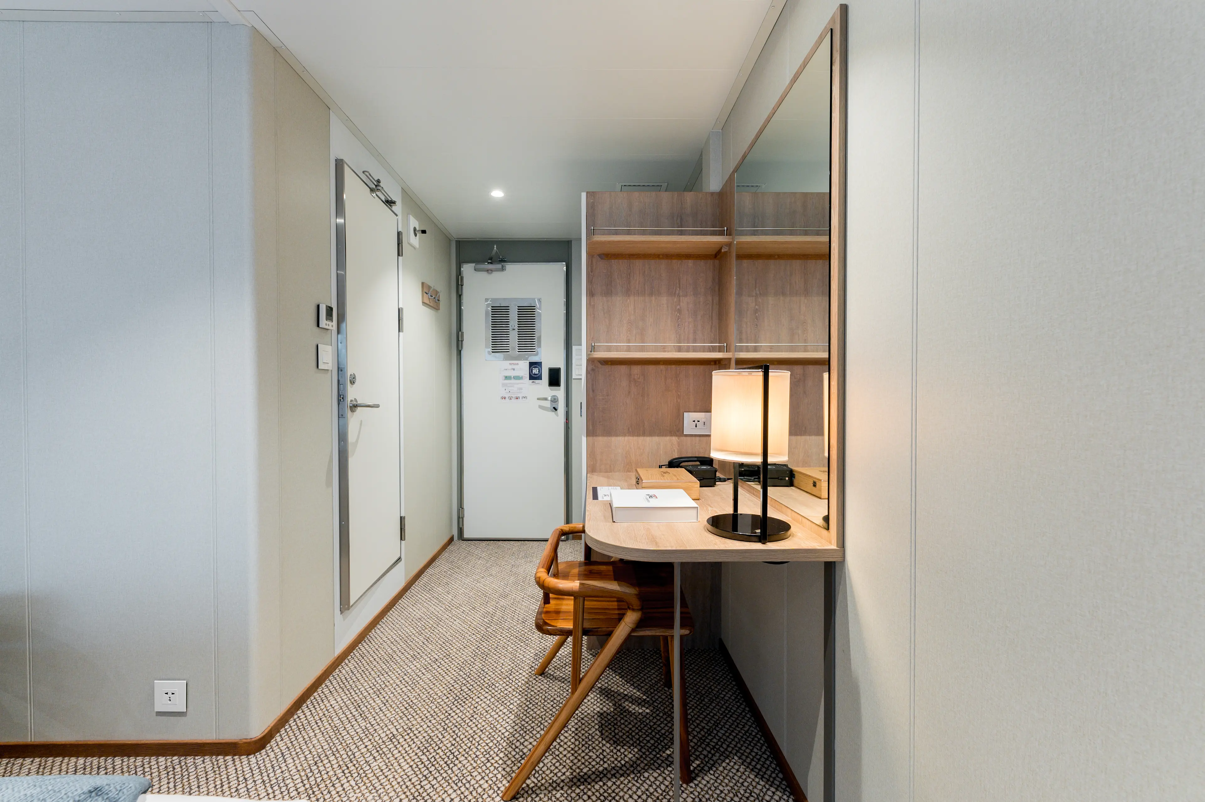 Image - Coral Adventurer - Stateroom - Hallway - deskchair