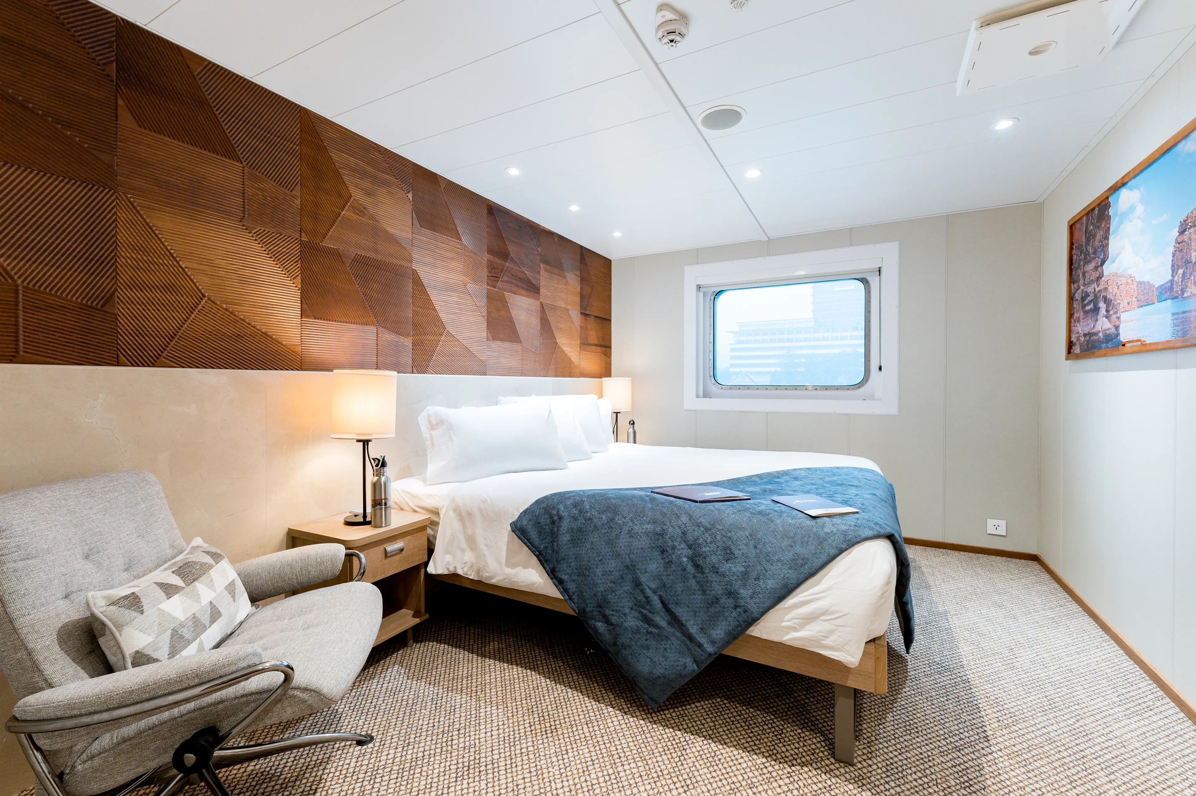 Image - Coral Adventurer - Promenade Deck - Hero