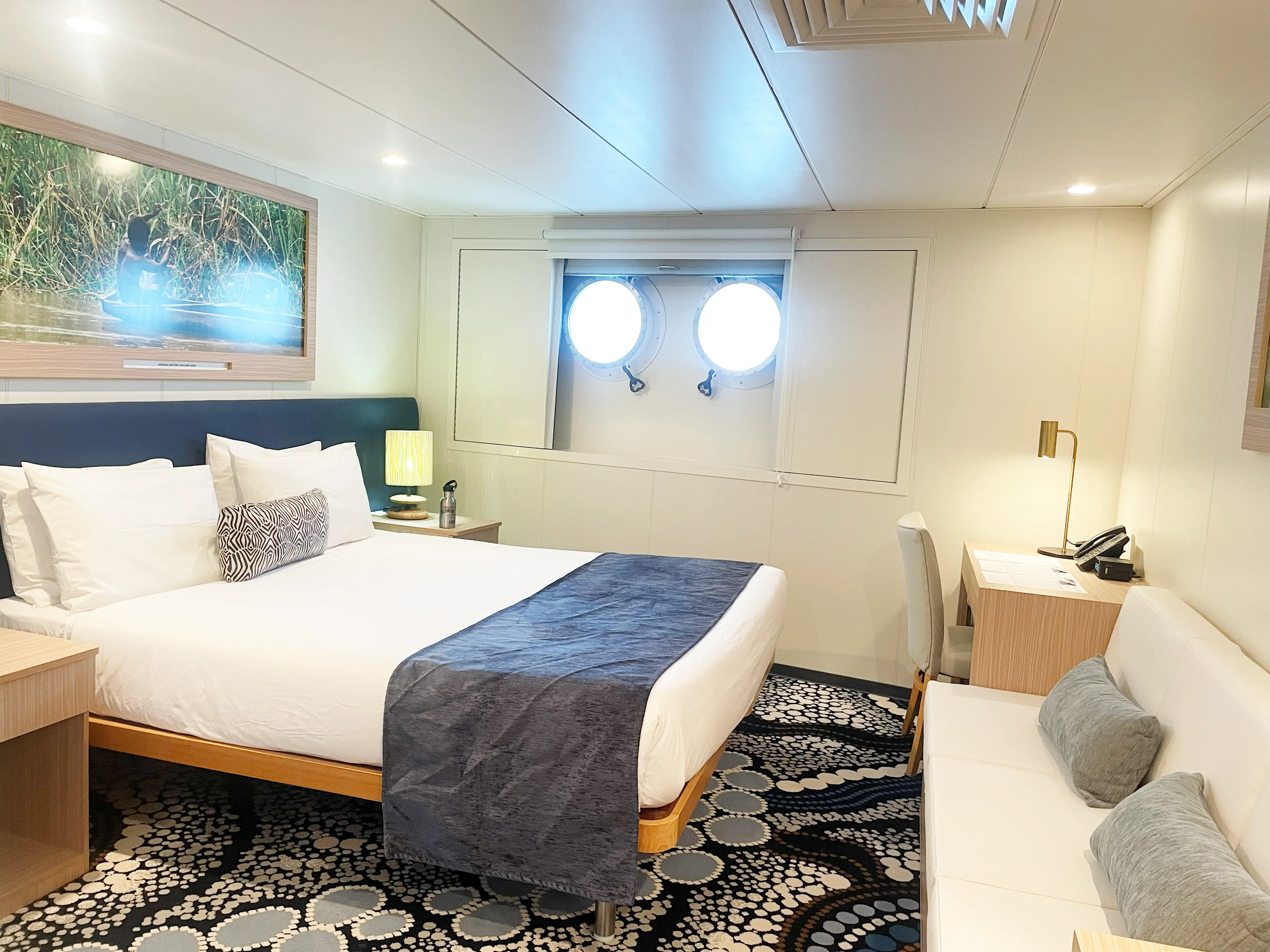 Image - Coral Discoverer - Main B - Hero