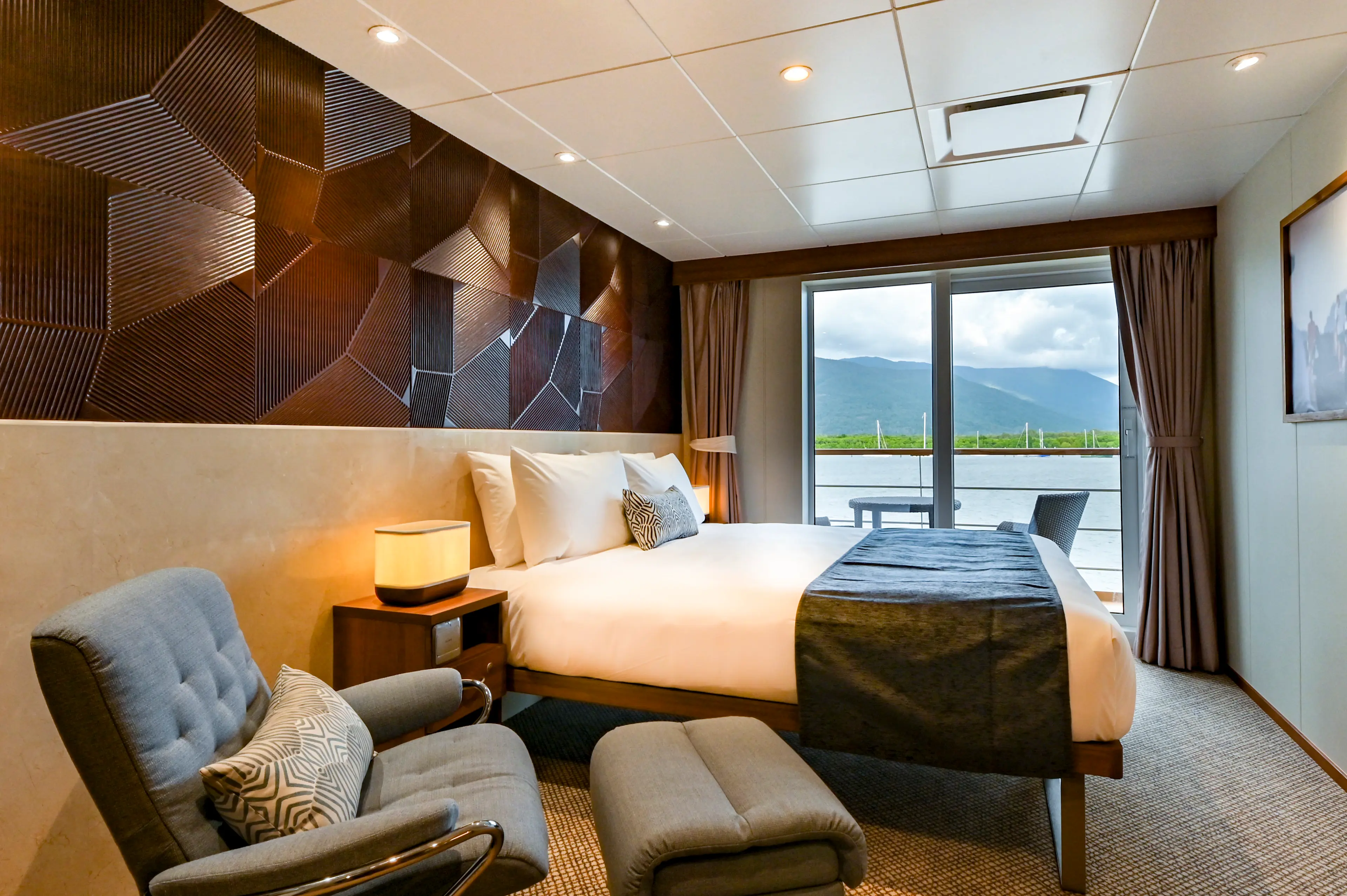 Coral Geographer - Explorer Deck - Stateroom - Hero