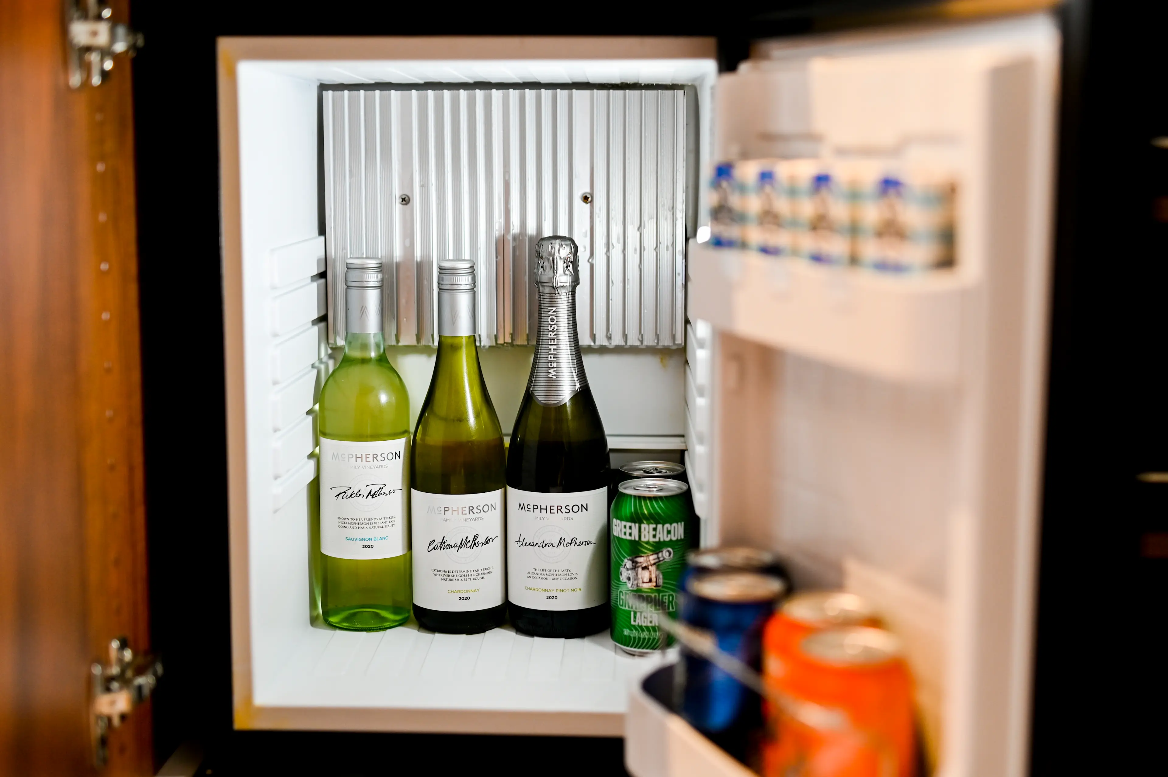 Image - Coral Geographer - Suite - Mini bar