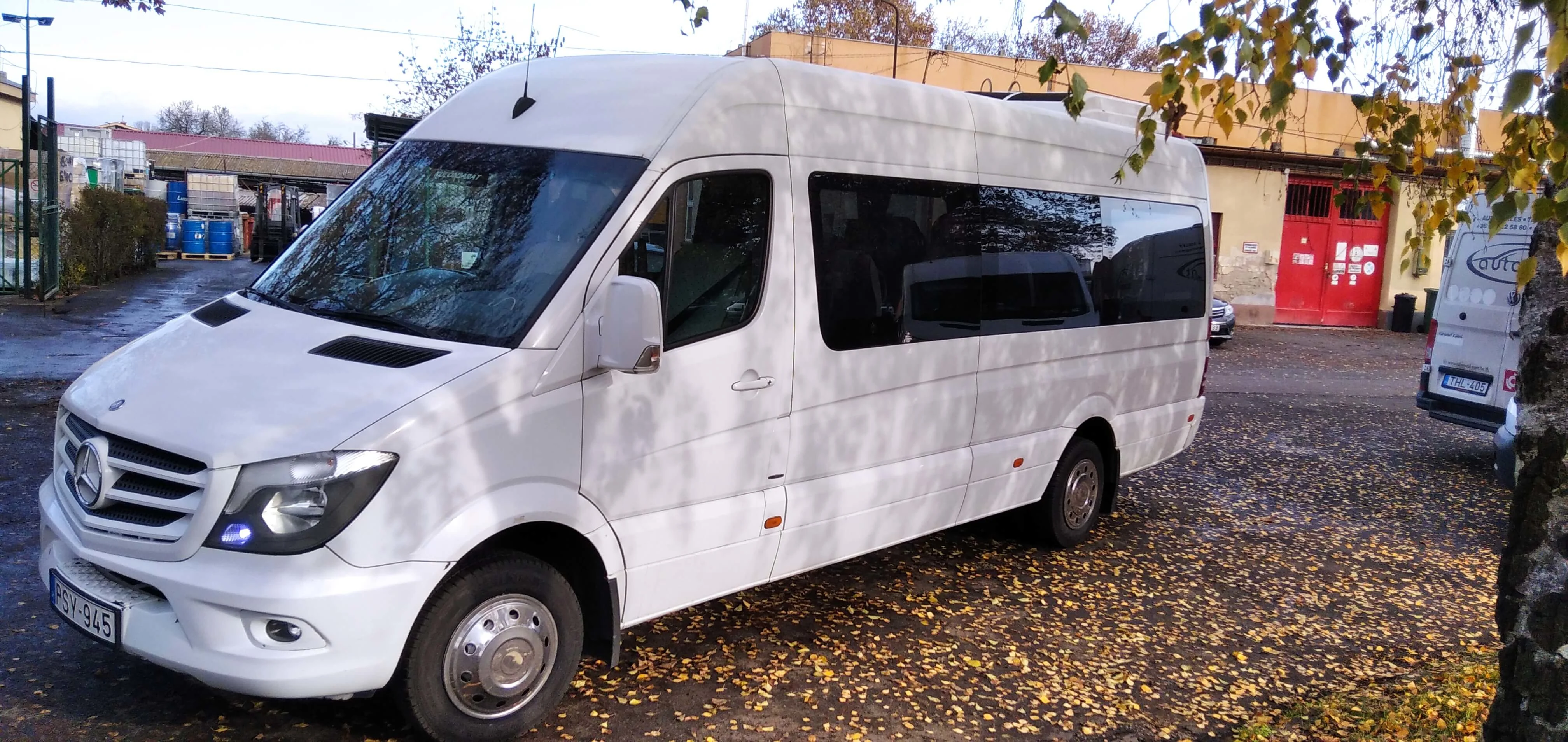 Mercedes Sprinter Busz