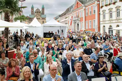 Begeisterung bei der bundesweiten Eröffnung in Speyer  | Fotoquelle: DSD/Roland Rossner