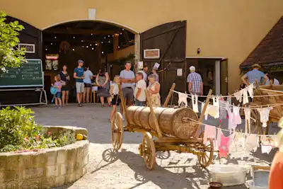 Vierseithof Schanze Bahretal © Corinna Mehl | Fotoquelle: Corinna Mehl