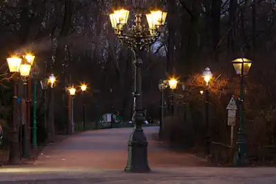 Straßenbeleuchtungen Berlin | Fotoquelle: Roland Rossner/DSD