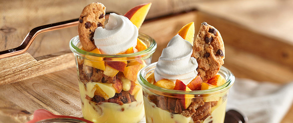 CHIPS AHOY! Southern Peach Cobbler Parfaits