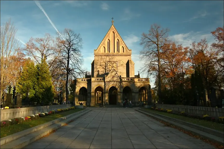 Vinohradský hřbitov: Informace, otevírací doba, mapa, zajímavosti