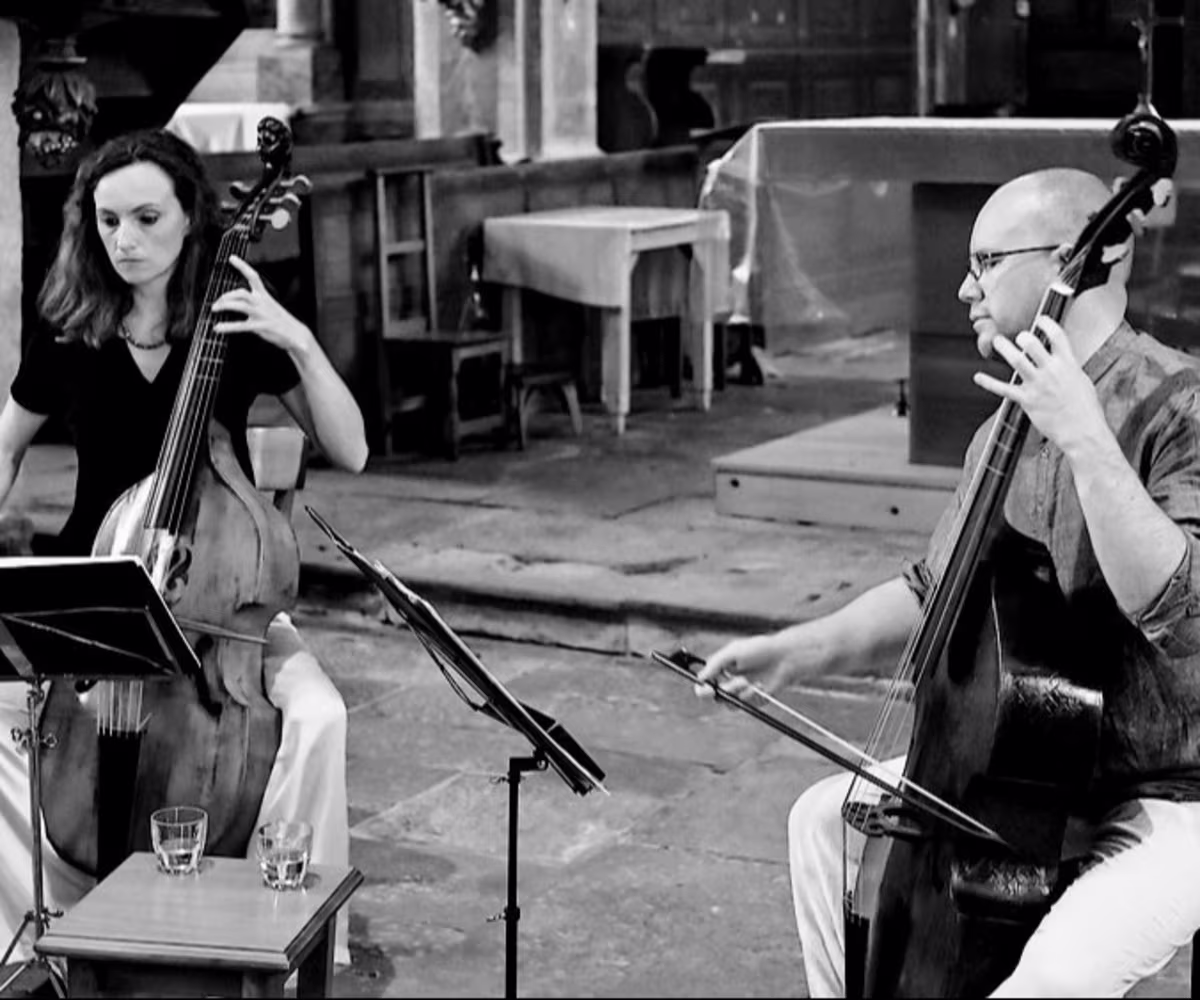 Newe Vialles - Old Viols Newe Vialles - Old Viols