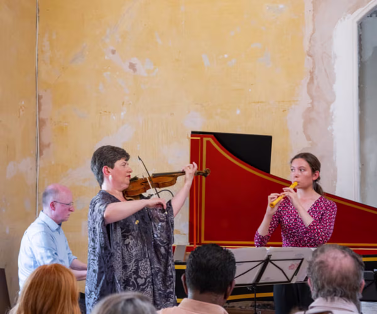 Coffee Concert - Dialogues and Fantasy Coffee Concert - Dialogues and Fantasy