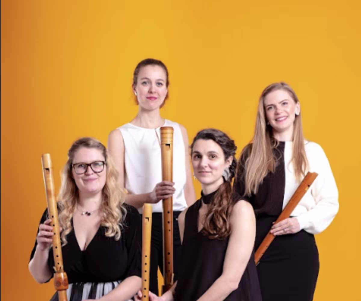 Palisander…You Make Me Feel Like Dancing Palisander…You Make Me Feel Like Dancing