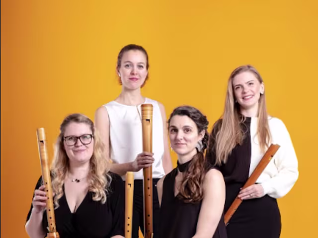 Palisander…You Make Me Feel Like Dancing Palisander…You Make Me Feel Like Dancing