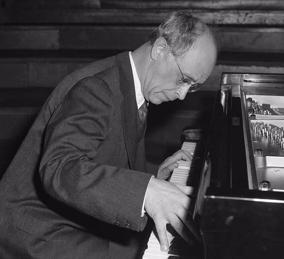 Austrian-American pianist Rudolf Serkin in 1962. Serkin mentored Ronald Brautigam in the early 1980s | Image in public domain (Creative Commons), courtesy of Dutch National Archives Austrian-American pianist Rudolf Serkin in 1962. Serkin mentored Ronald Brautigam in the early 1980s | Image in public domain (Creative Commons), courtesy of Dutch National Archives