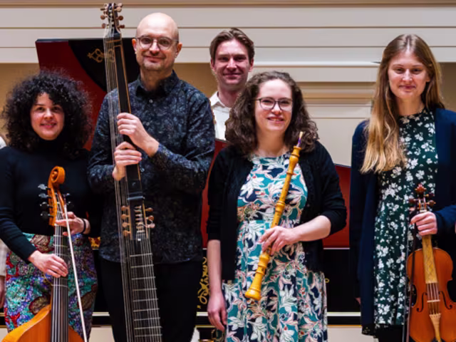 Sonatas and Sarabandes Sonatas and Sarabandes