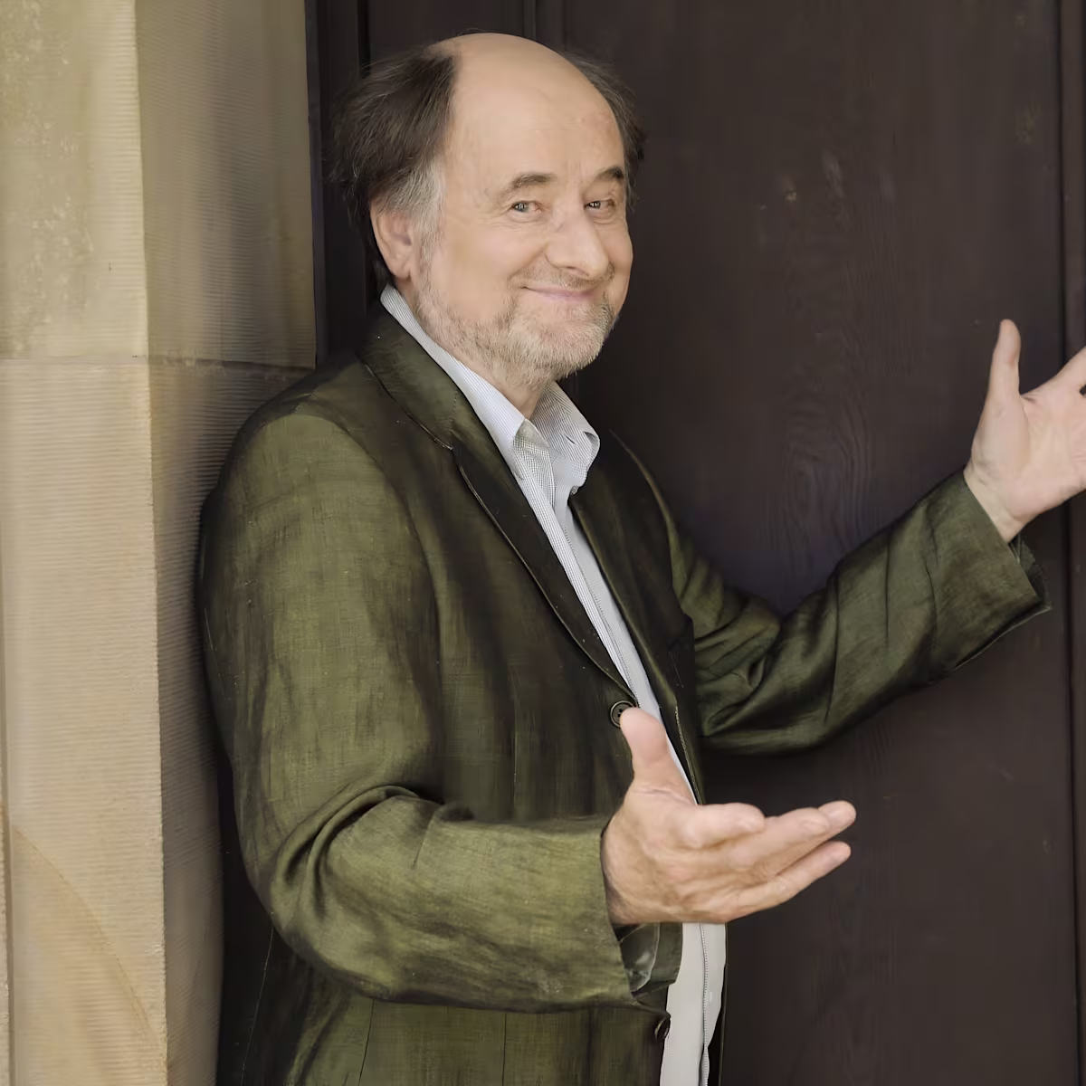 Sir Roger Norrington Sir Roger Norrington