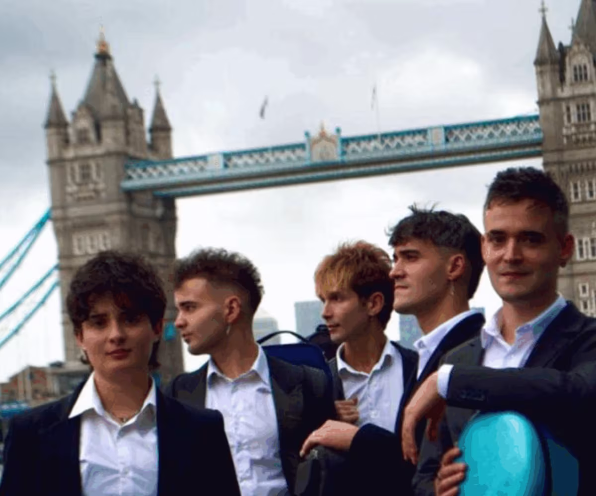 Echoes of the Spanish Baroque Echoes of the Spanish Baroque