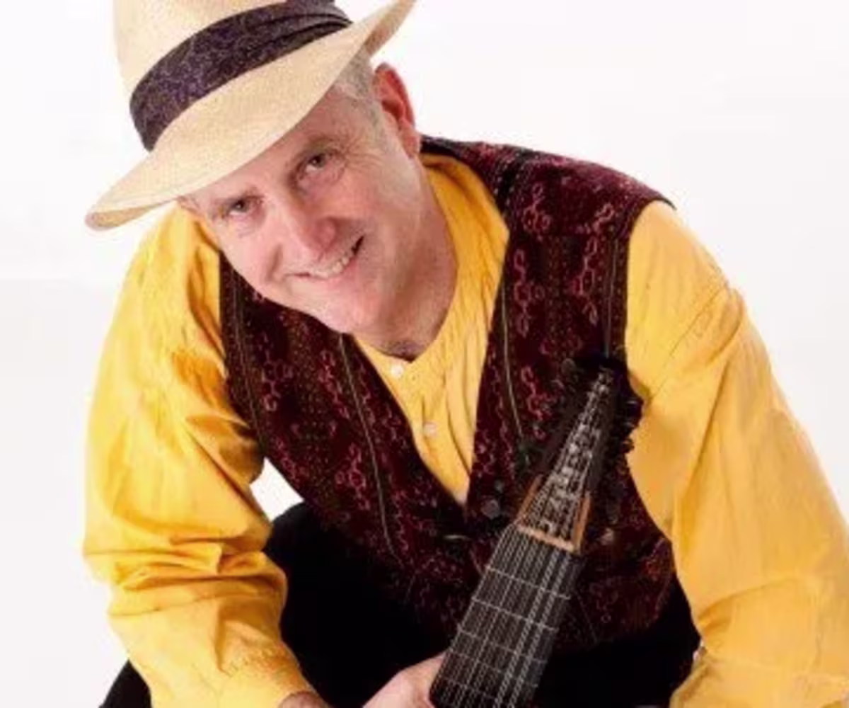 Lecture: John Dowlands 'Court pieces' for voices and instruments Lecture: John Dowlands 'Court pieces' for voices and instruments