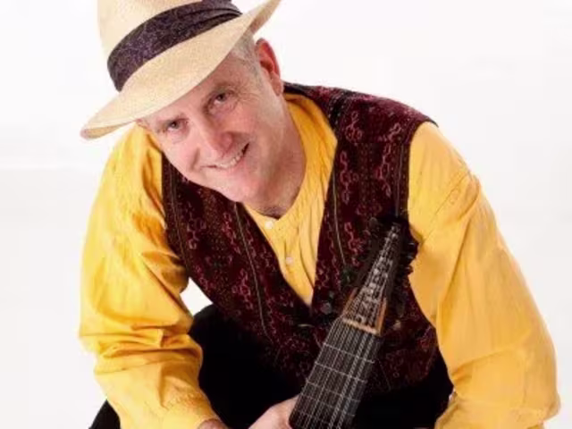 Lecture: John Dowlands 'Court pieces' for voices and instruments Lecture: John Dowlands 'Court pieces' for voices and instruments