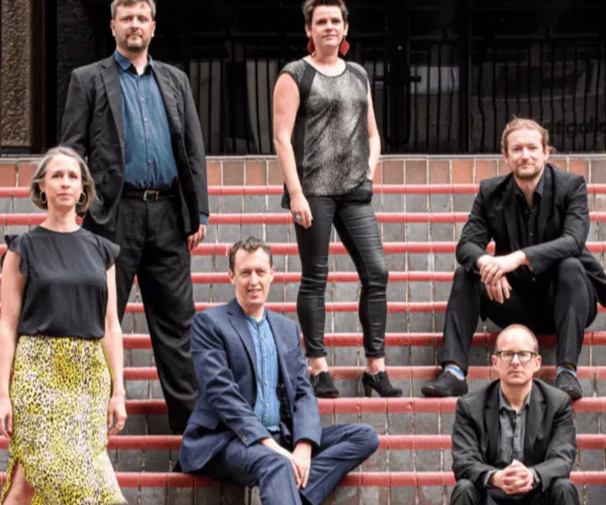 Sweet, stay awhile Sweet, stay awhile