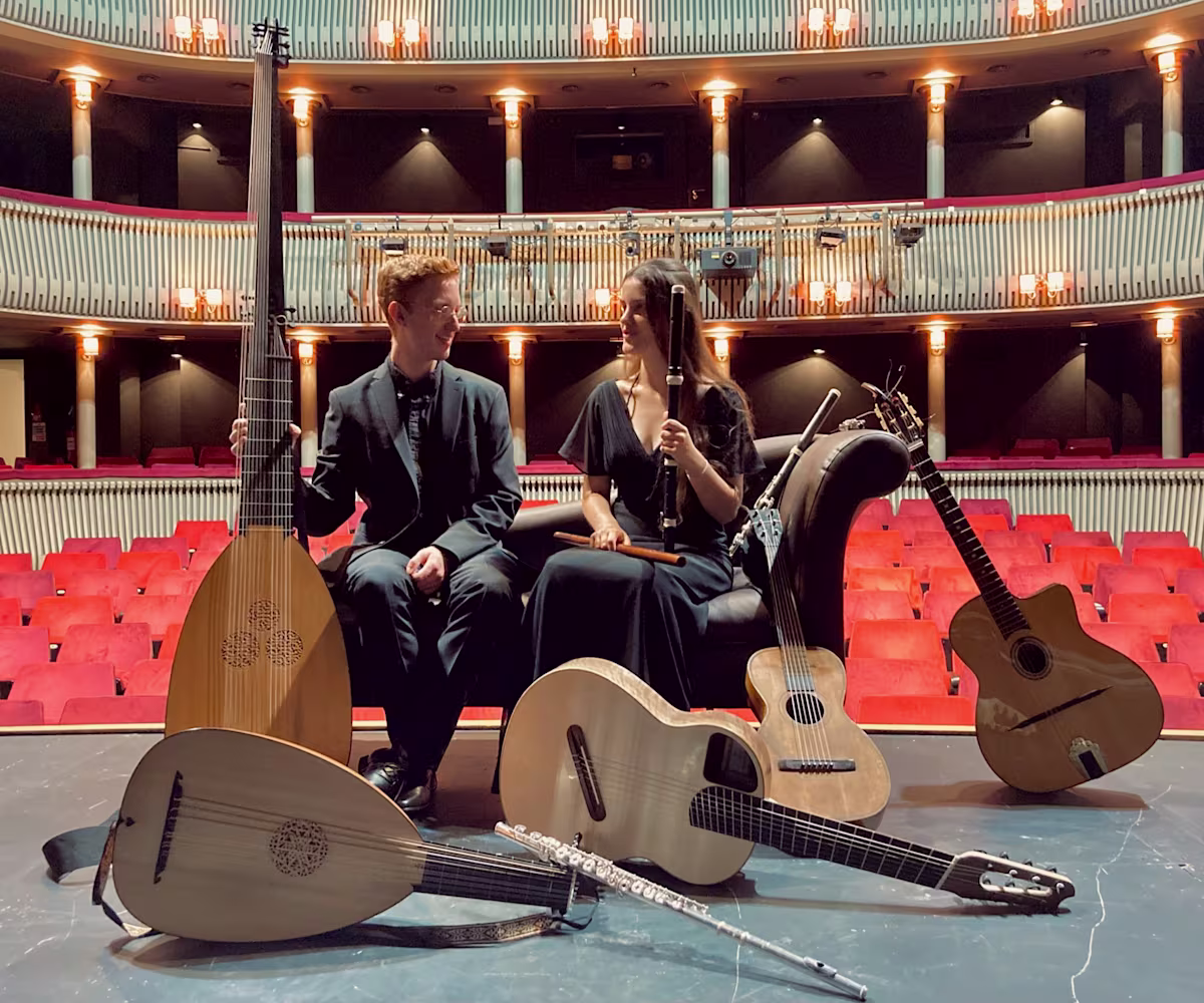 Don't Stop the Music! Don't Stop the Music!