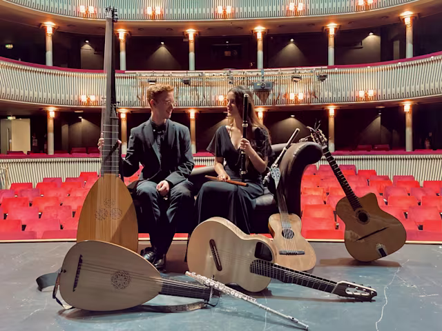 Don't Stop the Music! Don't Stop the Music!